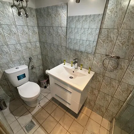 Jordans 12 Apartament